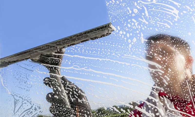 Stress hydrique: les hammams et lavages de voitures visés par les nouvelles règles